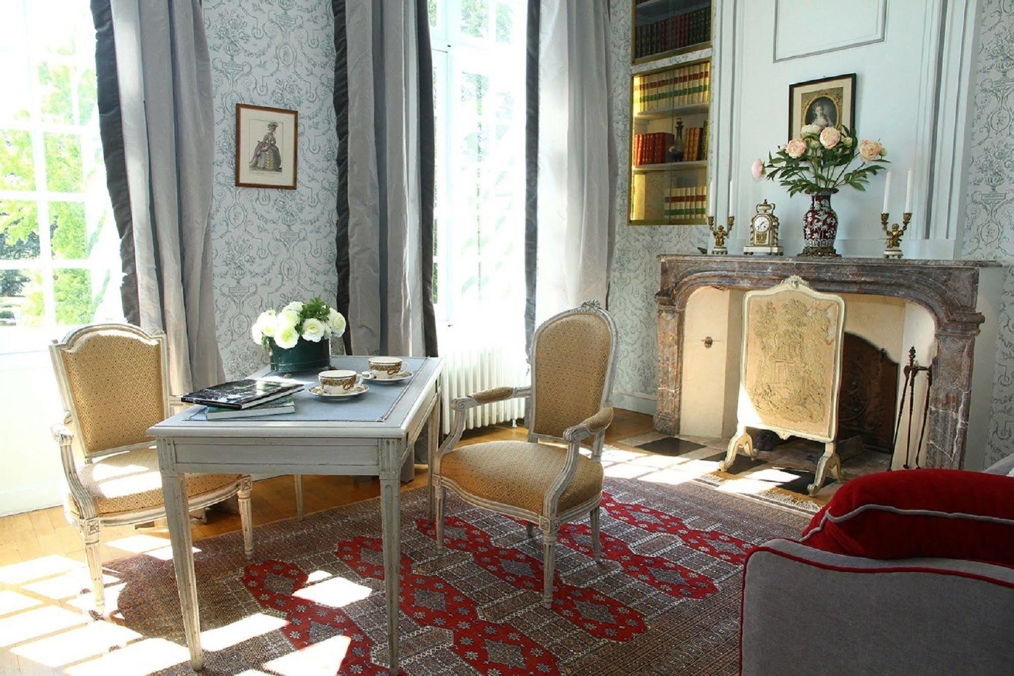 Couette-café Château De La Giraudière